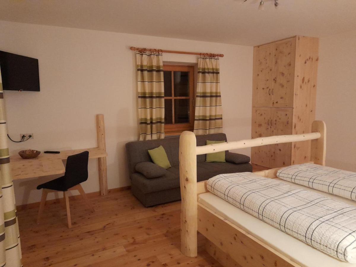 Schweiggerhof -Agriturismo- Farm Holidays Виландро Екстериор снимка